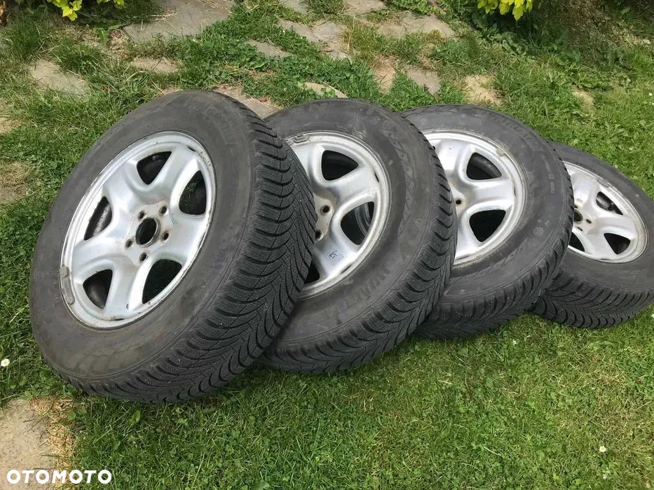 4 opony zimowe na gwarancji 225/60/R17 NEXEN - 3