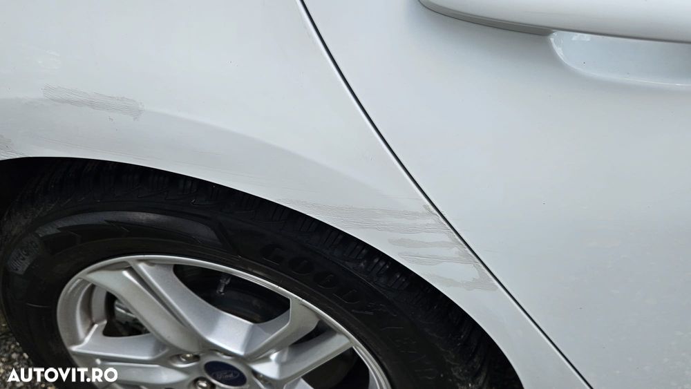Ford Focus 1.0 EcoBoost Active Business - 16