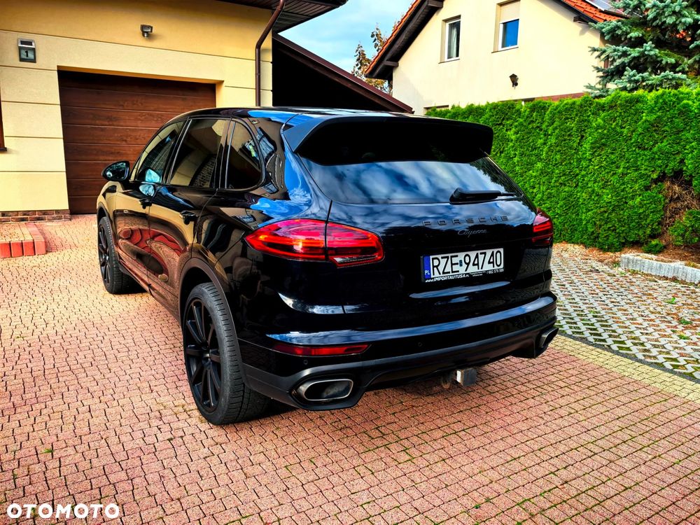 Porsche Cayenne Platinum Edition - 7