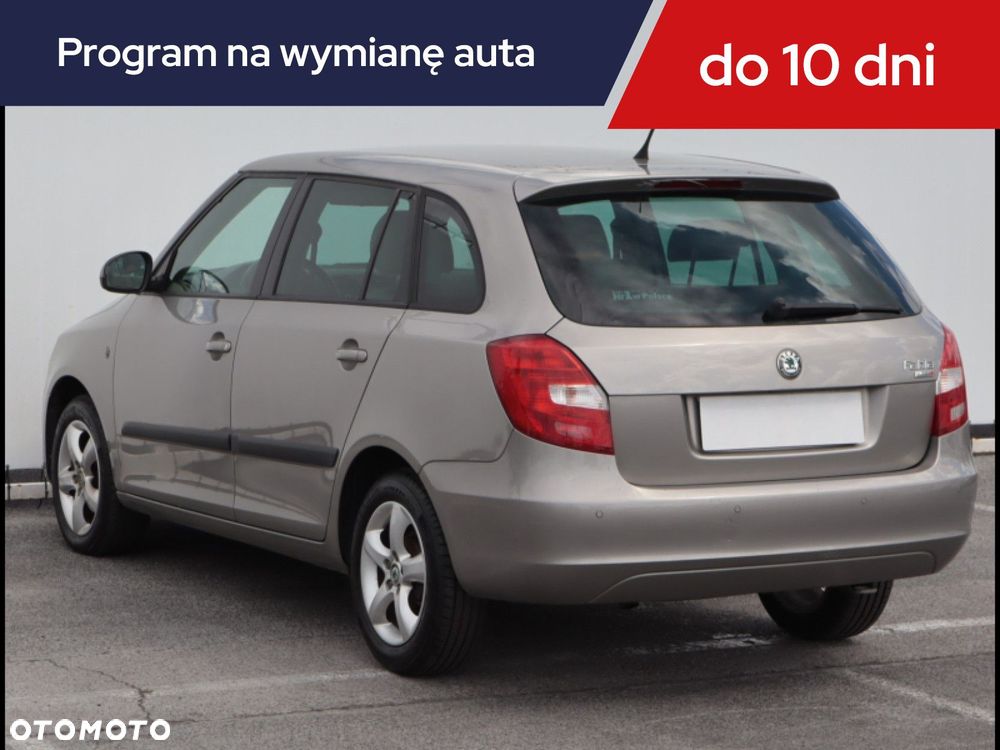 Skoda Fabia - 6