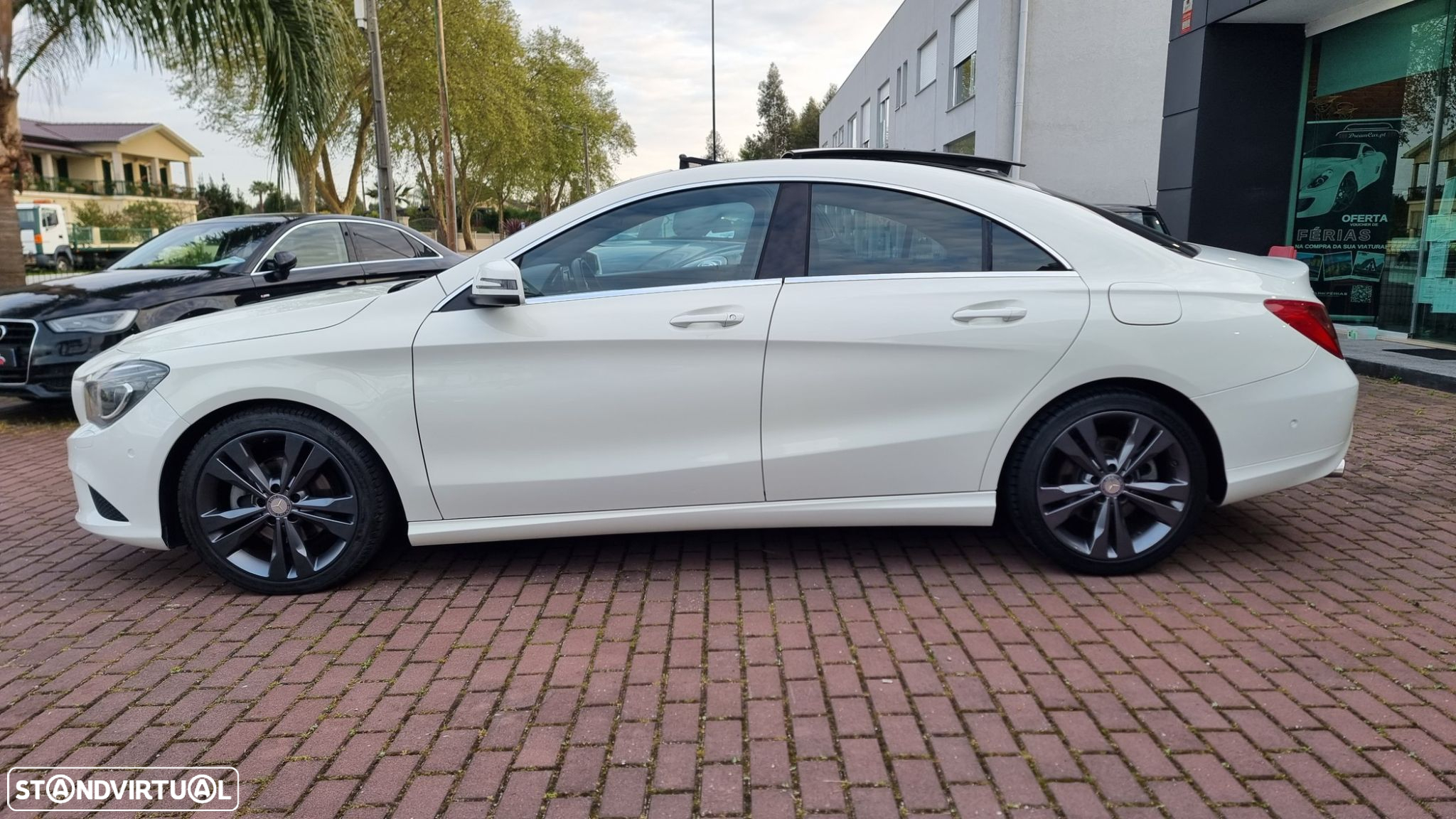 Mercedes-Benz CLA 200 CDi Urban - 12