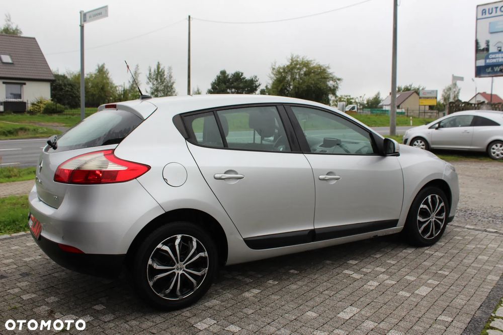 Renault Megane 1.5 dCi Expression - 6