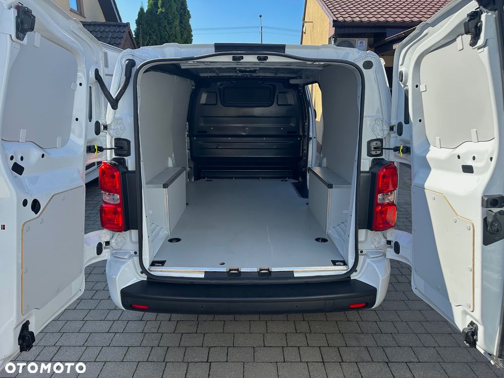 Opel Vivaro - 16