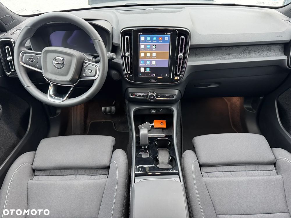 Volvo XC 40 Recharge 69 kWh Single Motor RWD Plus - 2