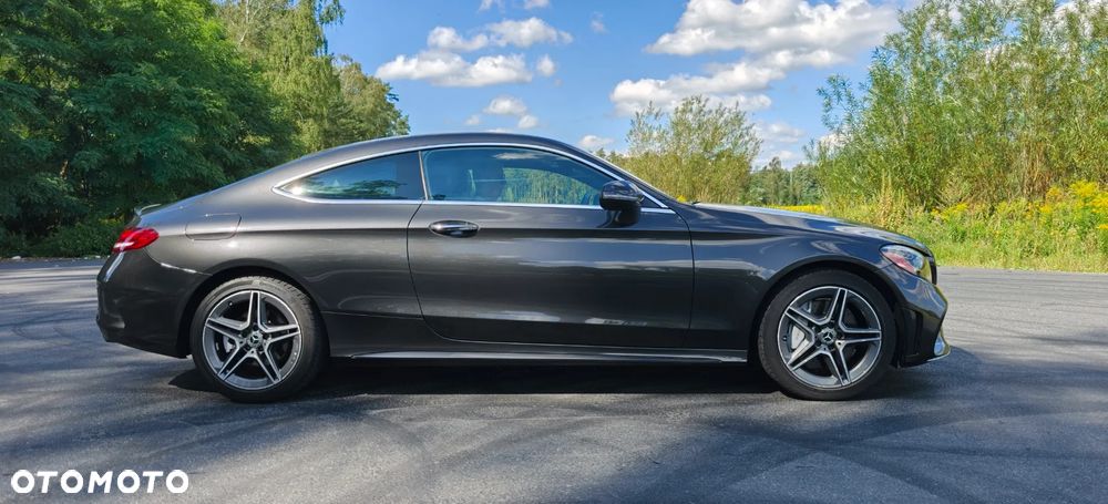 Mercedes-Benz Klasa C 300 4MATIC 9G-TRONIC - 23