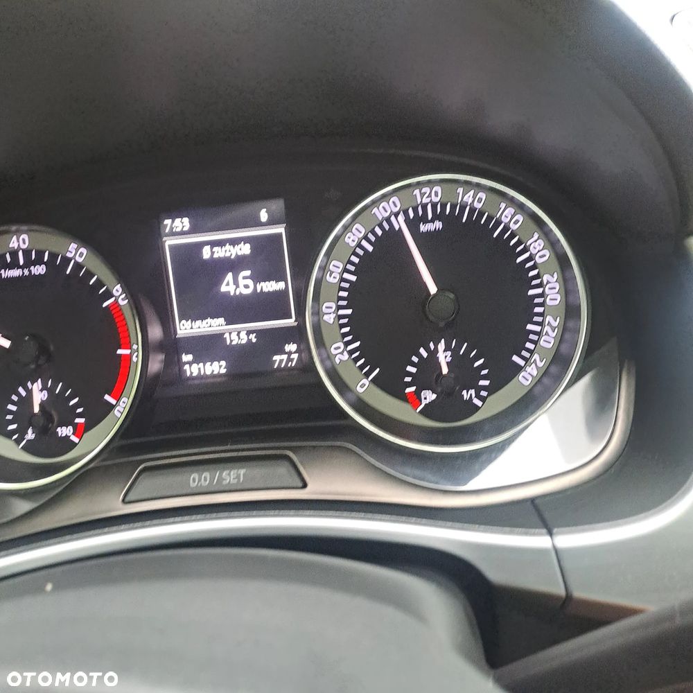 Honda Civic 1.6 i-DTEC Comfort - 22