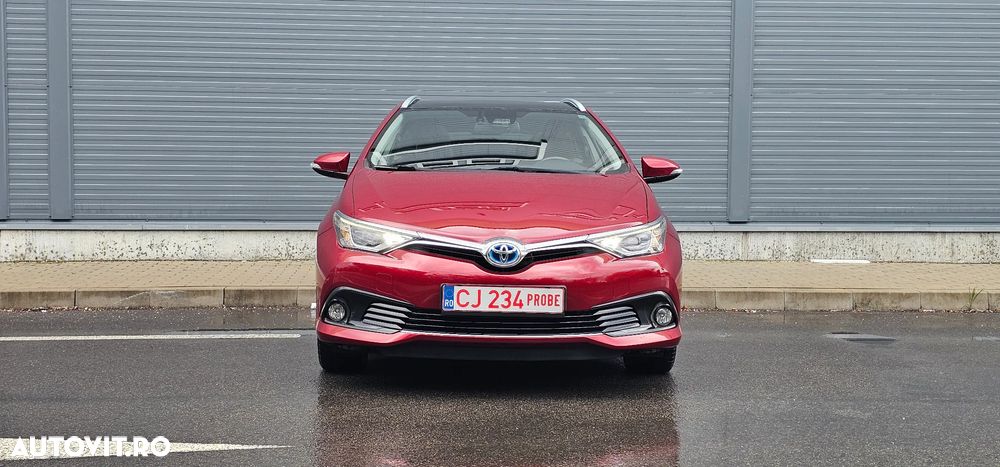 Toyota Auris - 4