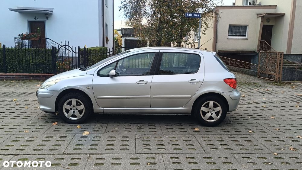 Peugeot 307 - 3