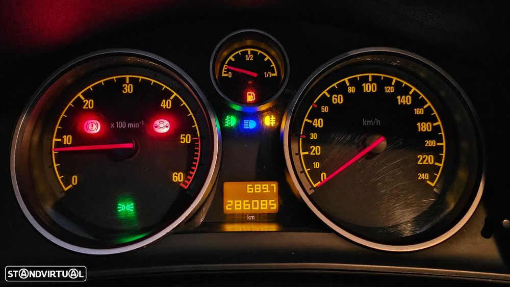 Opel Astra 1.3 CDTi Cosmo - 14