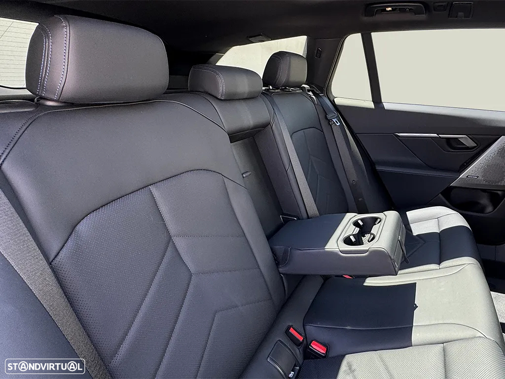 BMW i5 eDrive40 Pack Desportivo M - 9