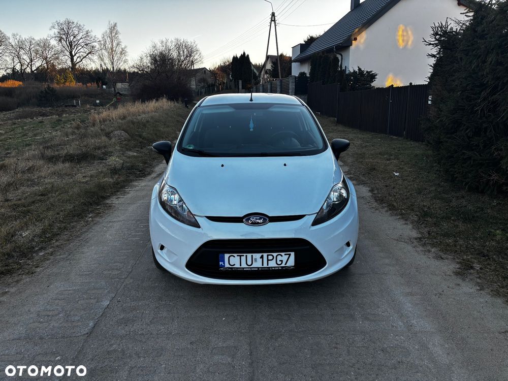 Ford Fiesta 1.25 Trend Edition - 8