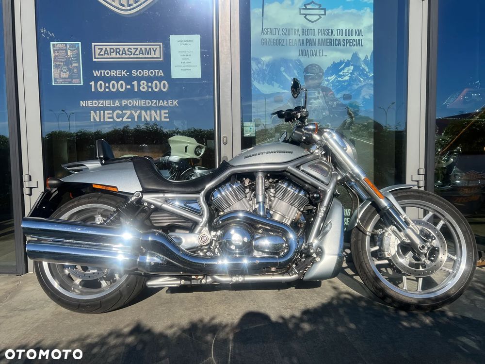 Harley-Davidson V-Rod Night Rod - 2
