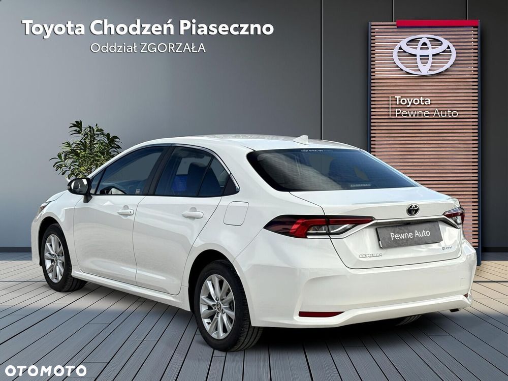 Toyota Corolla 1.8 Hybrid Comfort - 4