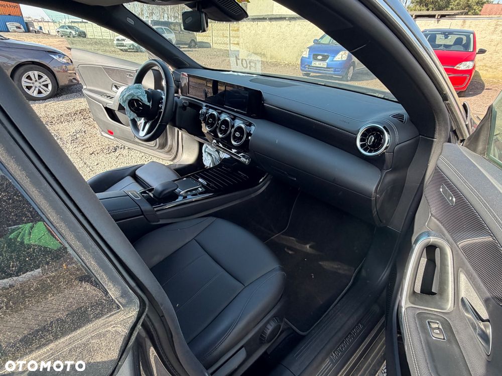 Mercedes-Benz CLA 250 e 8G-DCT Edition Progressive Line - 17