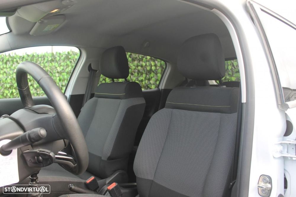 Citroën C3 1.2 PureTech Shine - 11