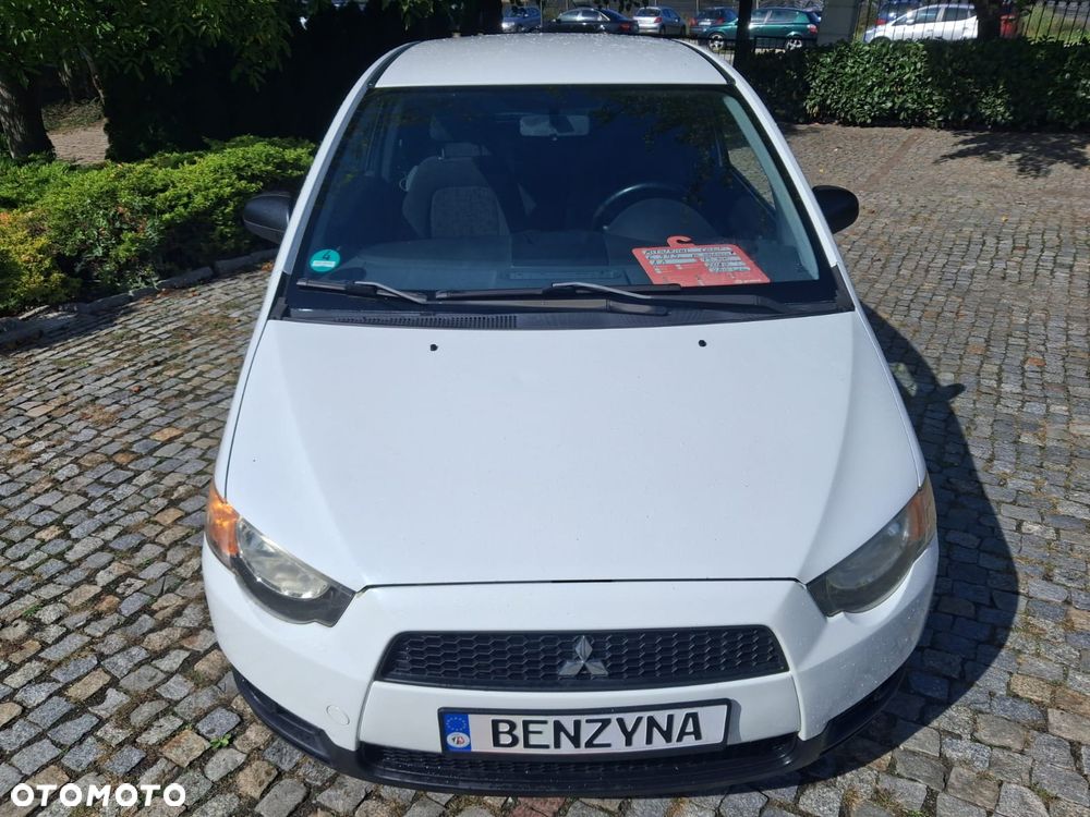 Mitsubishi Colt - 21