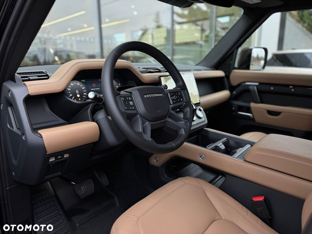 Nowy Land Rover Defender 2025 - 513 900 PLN, 5 km - Otomoto.pl