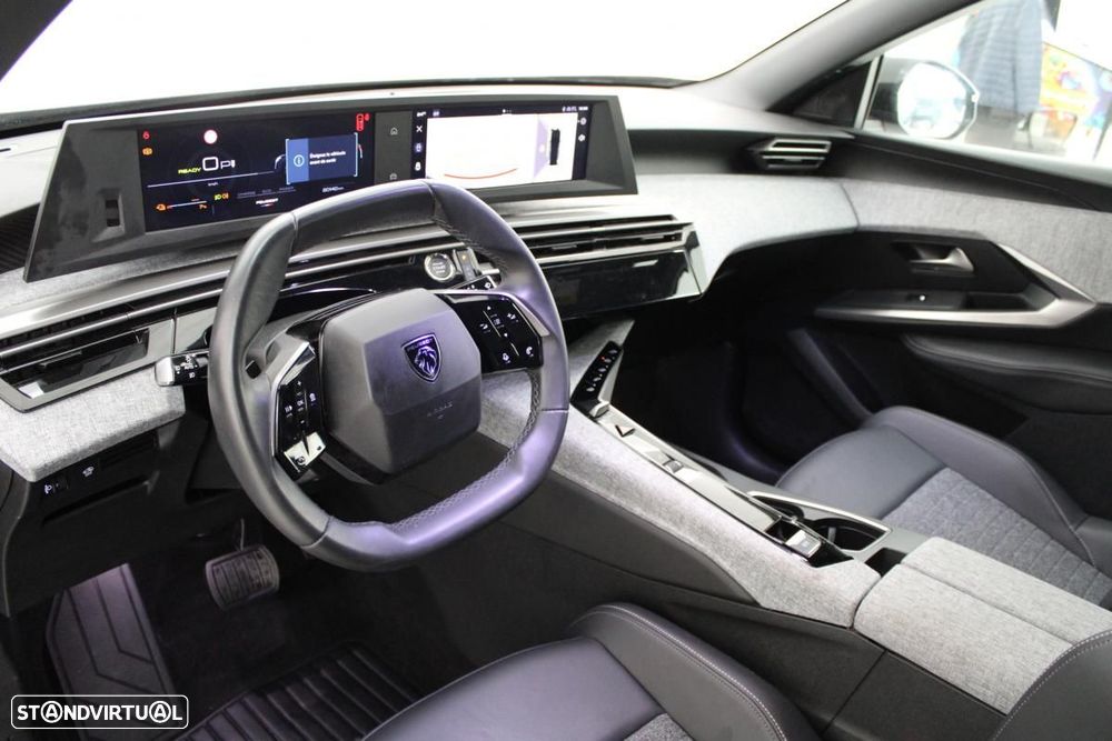 Peugeot E-5008 210 Allure Business - 14