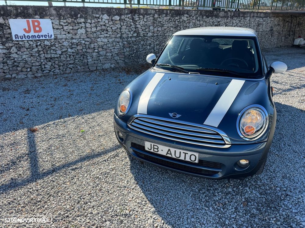 MINI 3 Portas Cooper D - 2