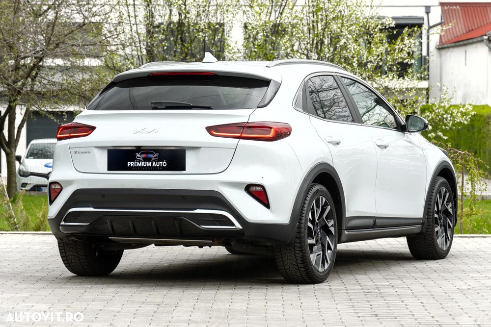 Kia XCeed 1.5 T-GDI 7DCT City - 4