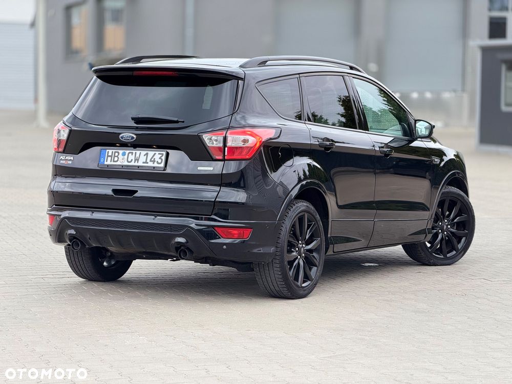 Ford Kuga 1.5 EcoBoost 2x4 ST-Line - 5
