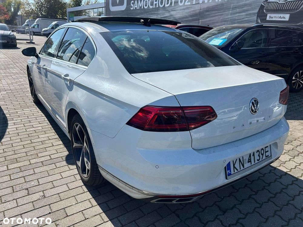 Volkswagen Passat 2.0 TSI Elegance DSG - 4