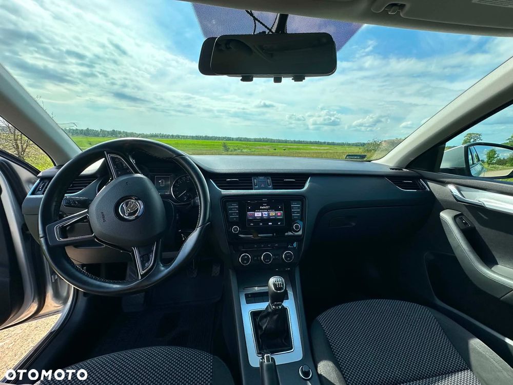 Skoda Octavia 1.4 TSI Ambition - 10