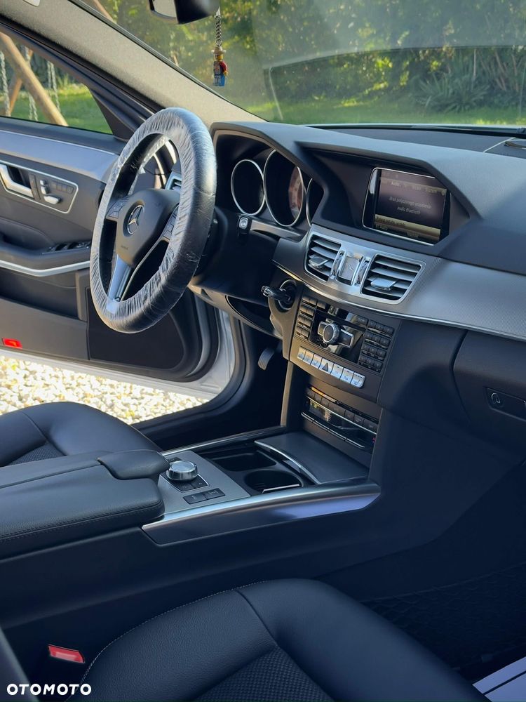 Mercedes-Benz Klasa E 250 Avantgarde - 13