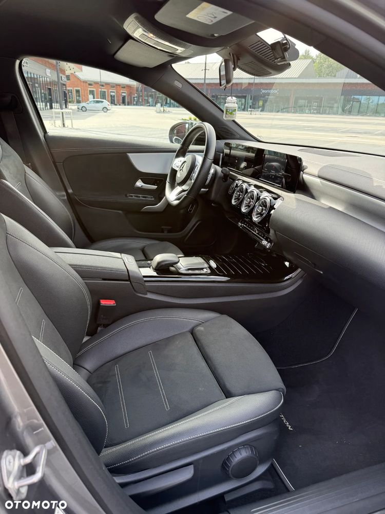 Mercedes-Benz Klasa A 250 e PHEV AMG Line 8G-DCT - 6