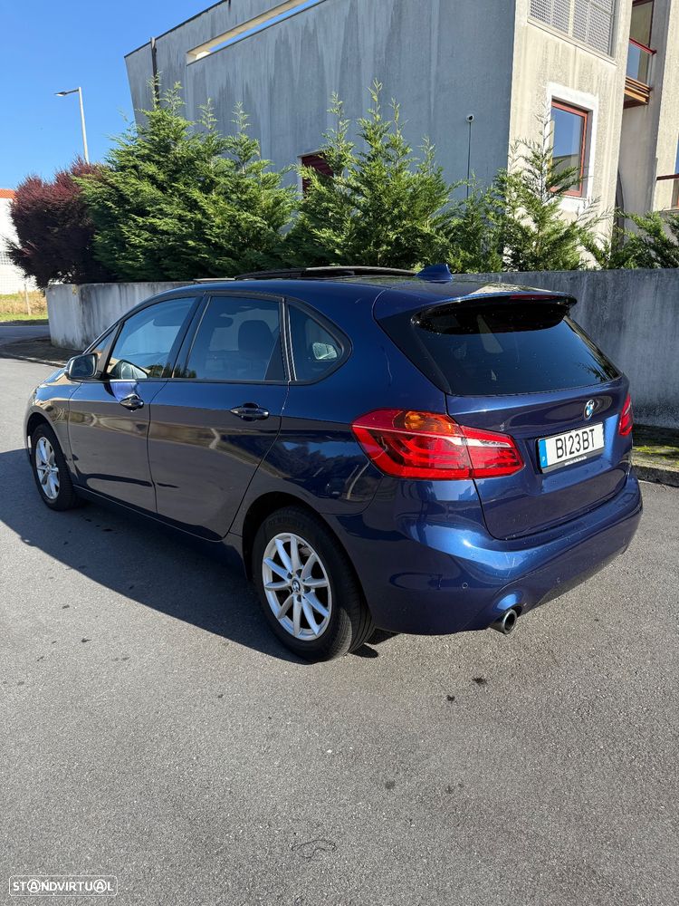 BMW 216 Active Tourer d Luxury Line - 7
