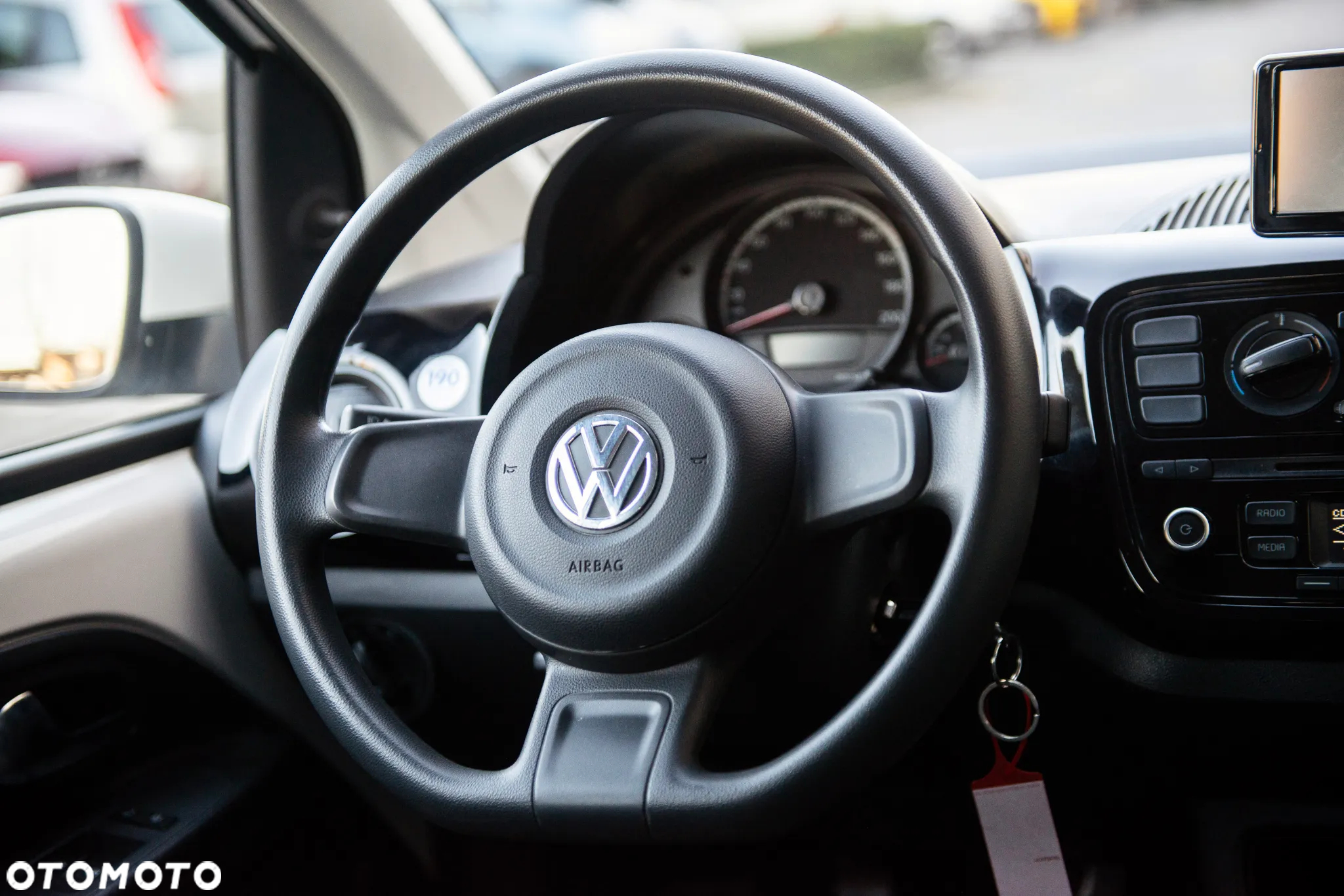 Volkswagen up! 1.0 United - 29