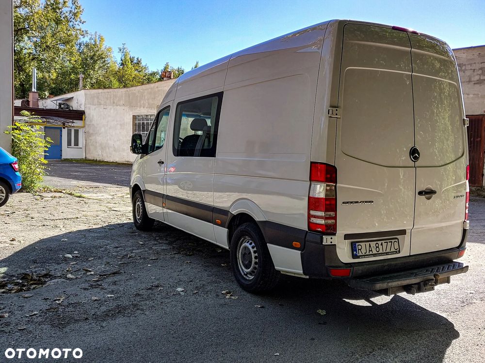 Mercedes-Benz Sprinter - 6