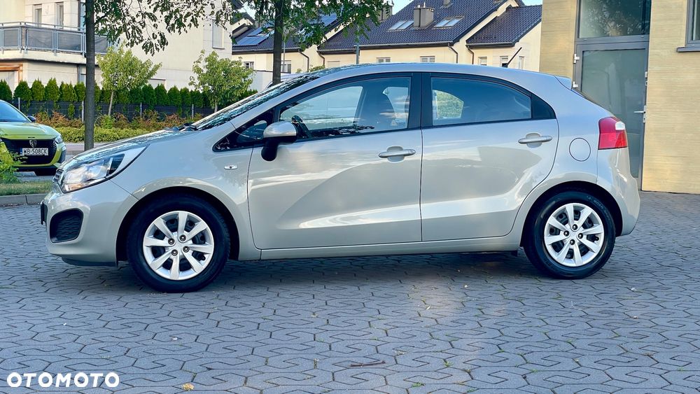 Kia Rio 1.1 crdi L - 9