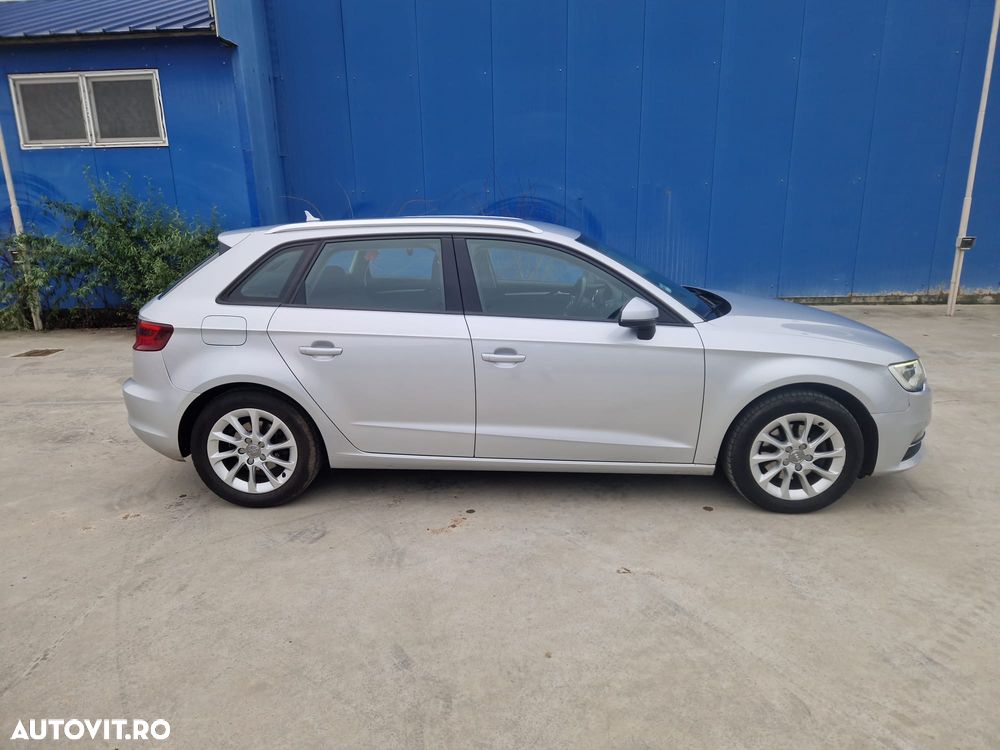 Audi A3 2.0 TDI Limousine Attraction - 4