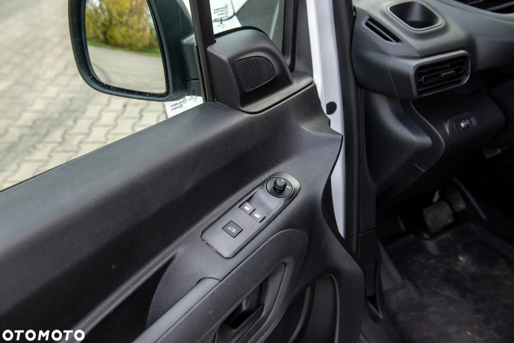 Peugeot Partner - 9