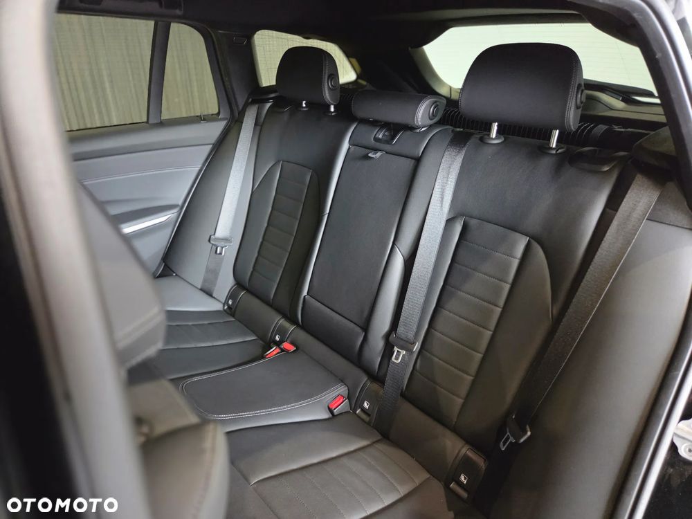 BMW Seria 3 M340i xDrive sport - 8