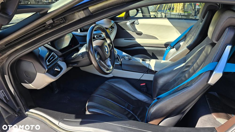 BMW i8 Standard - 25