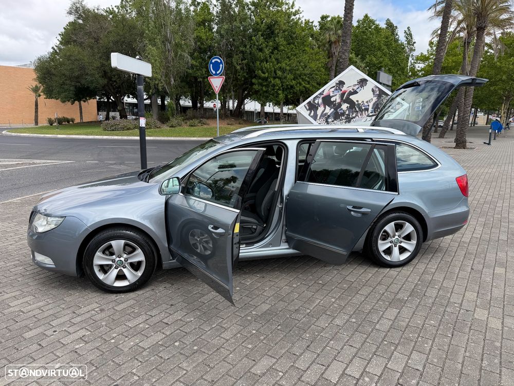 Skoda Superb Break 1.9 TDi Elegance - 21