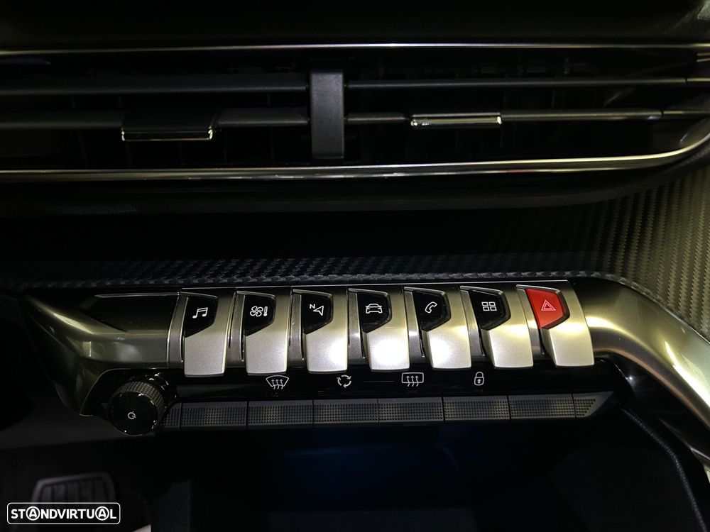 Peugeot 5008 1.5 BlueHDi Allure EAT8 - 31