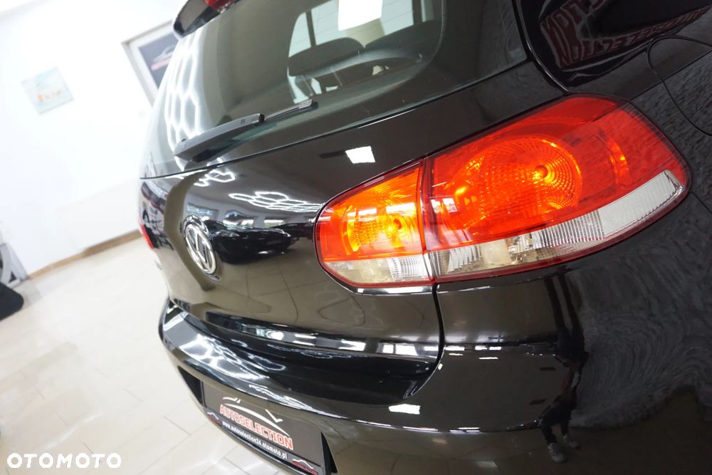 Volkswagen Golf 2.0 TDI DPF Comfortline - 14