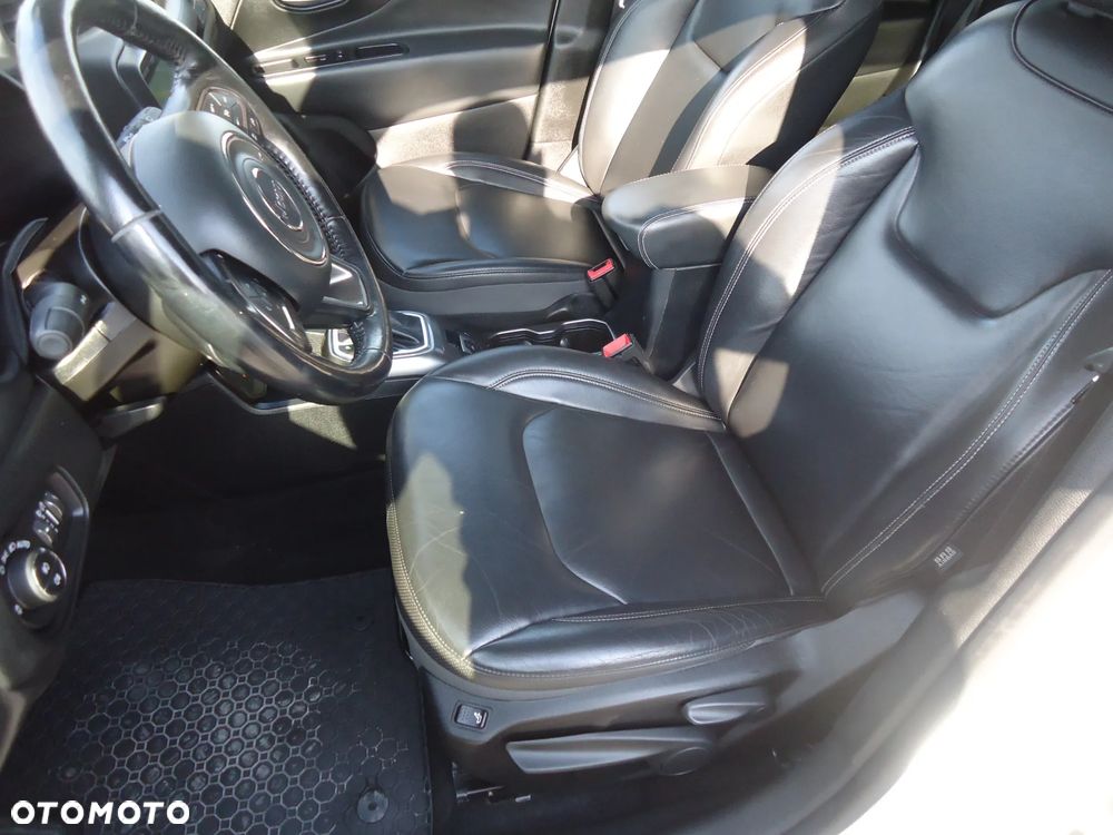 Jeep Renegade 1.3 GSE T4 Turbo Limited 4x4 S&S - 14