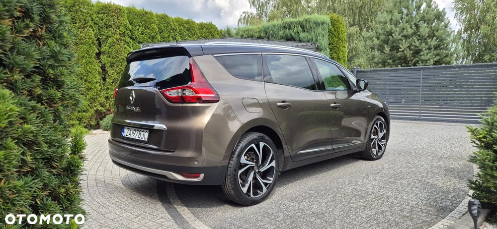 Renault Scenic 1.6 dCi Bose EDC - 8