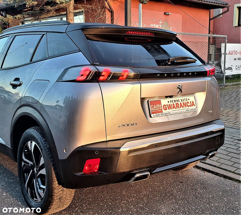 Peugeot 2008 1.2 PureTech Allure S&S - 12