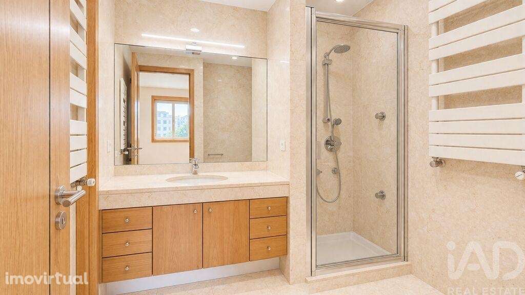 Apartamento T2 em Ramalde de 103,00 m2 - Grande imagem: 4/24