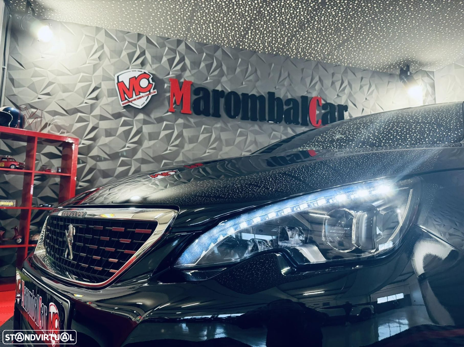 Peugeot 308 1.5 BlueHDi GT EAT8 - 17