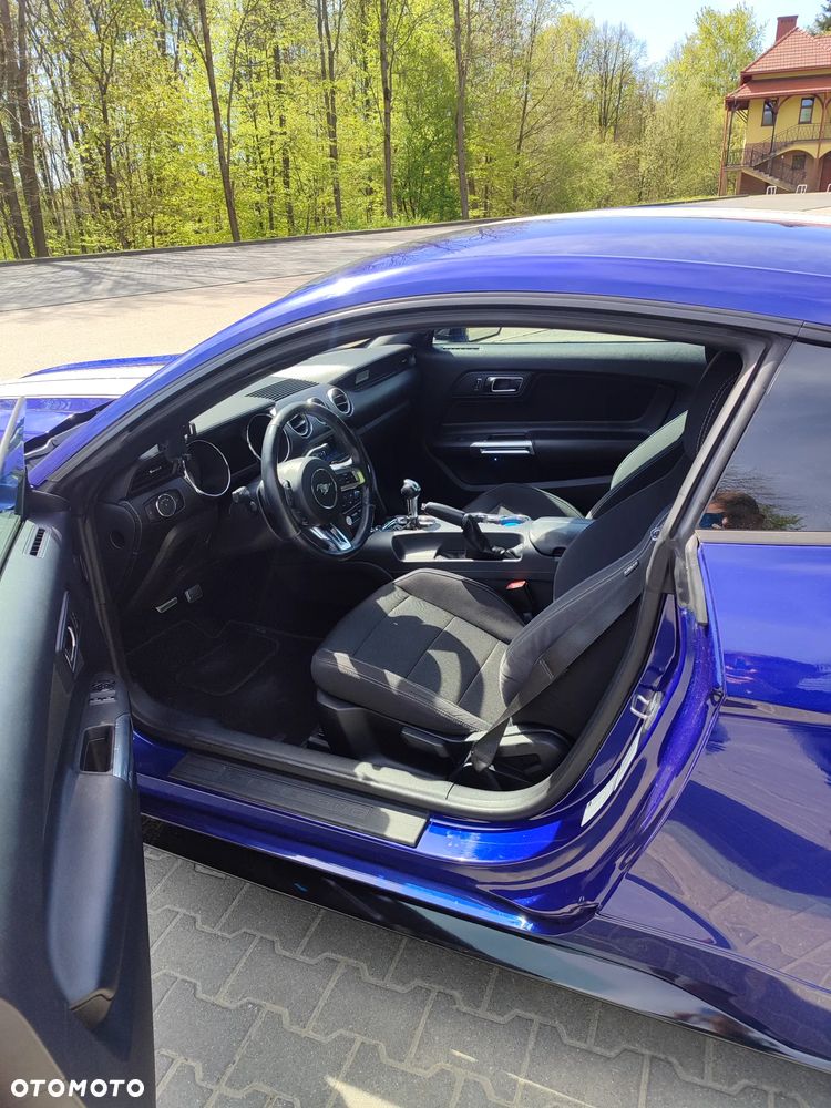 Ford Mustang 3.7 V6 - 17