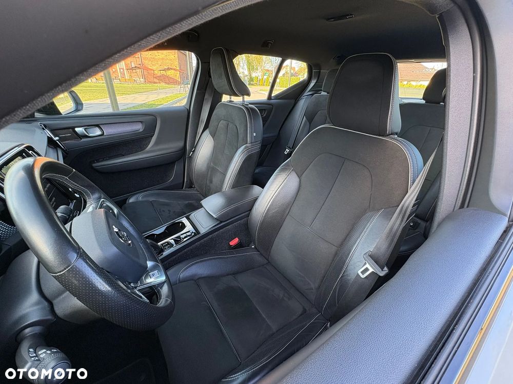 Volvo XC 40 T5 AWD R-Design - 16
