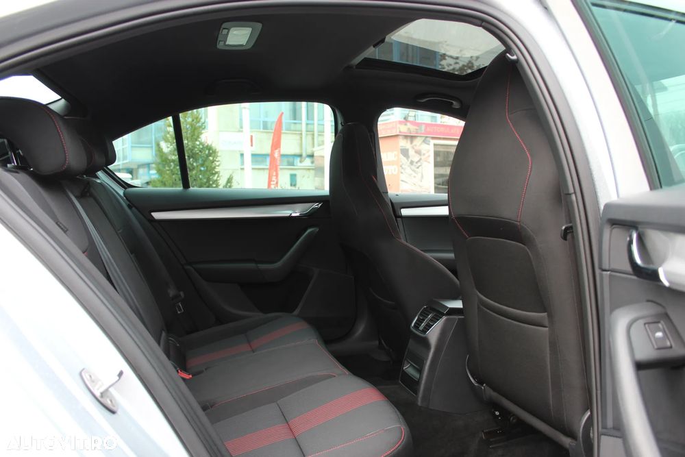 Skoda Octavia - 7