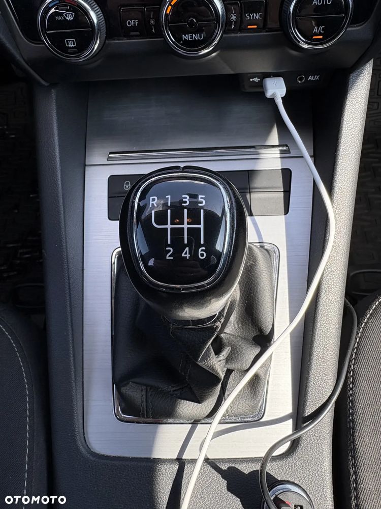 Skoda Octavia 1.4 TSI Ambition - 17