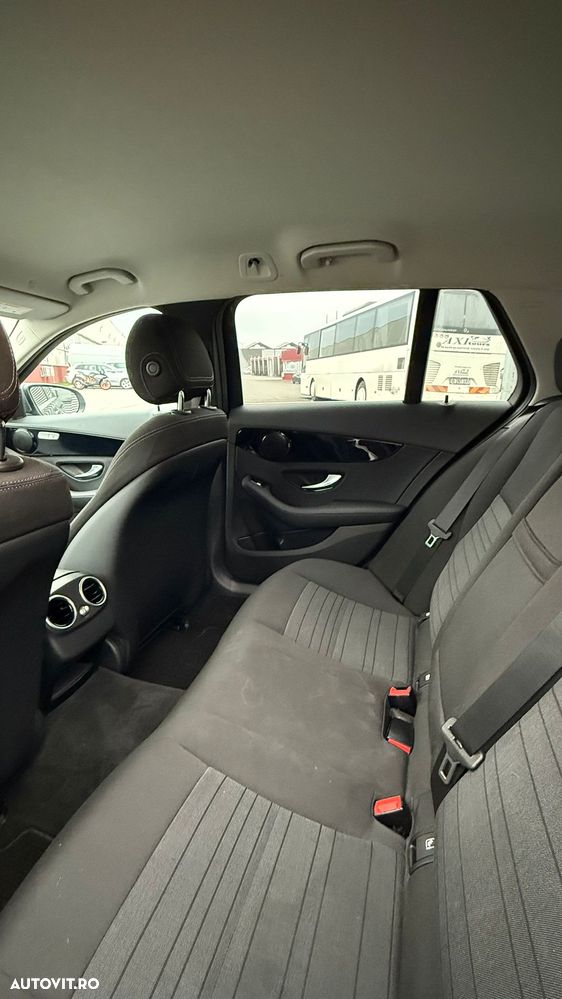 Mercedes-Benz C 200 d T 9G-TRONIC - 9